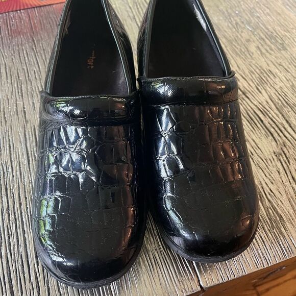 SafeTStep Black Crock Print Nurse Chef Clog Shoes sz 7 - Picture 2 of 6